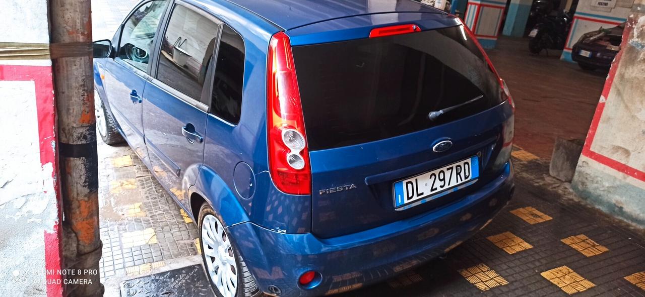 Ford Fiesta 1.2 16V 5p. Ghia GPL