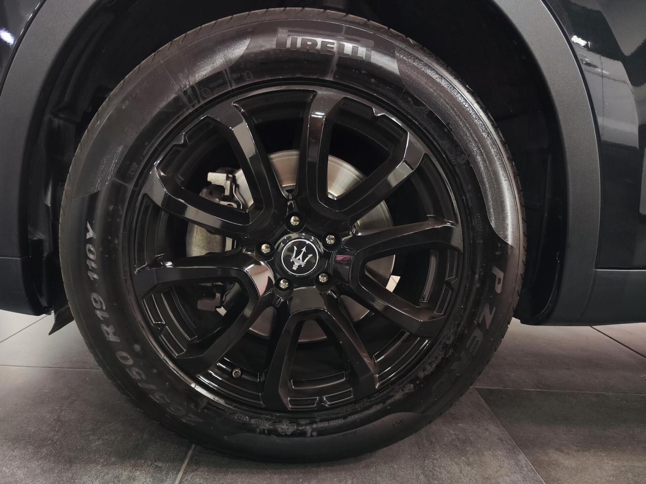 Maserati Levante V6 Diesel 250 CV AWD Granlusso Tetto