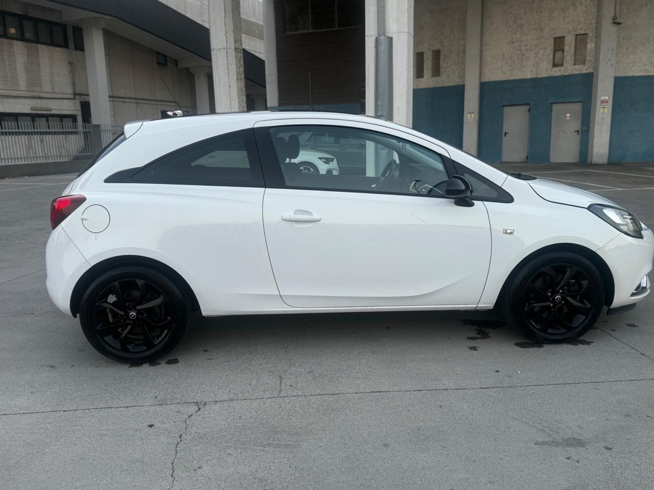 Opel Corsa 1.3 CDTI ecoFLEX S&S b-Color 2015
