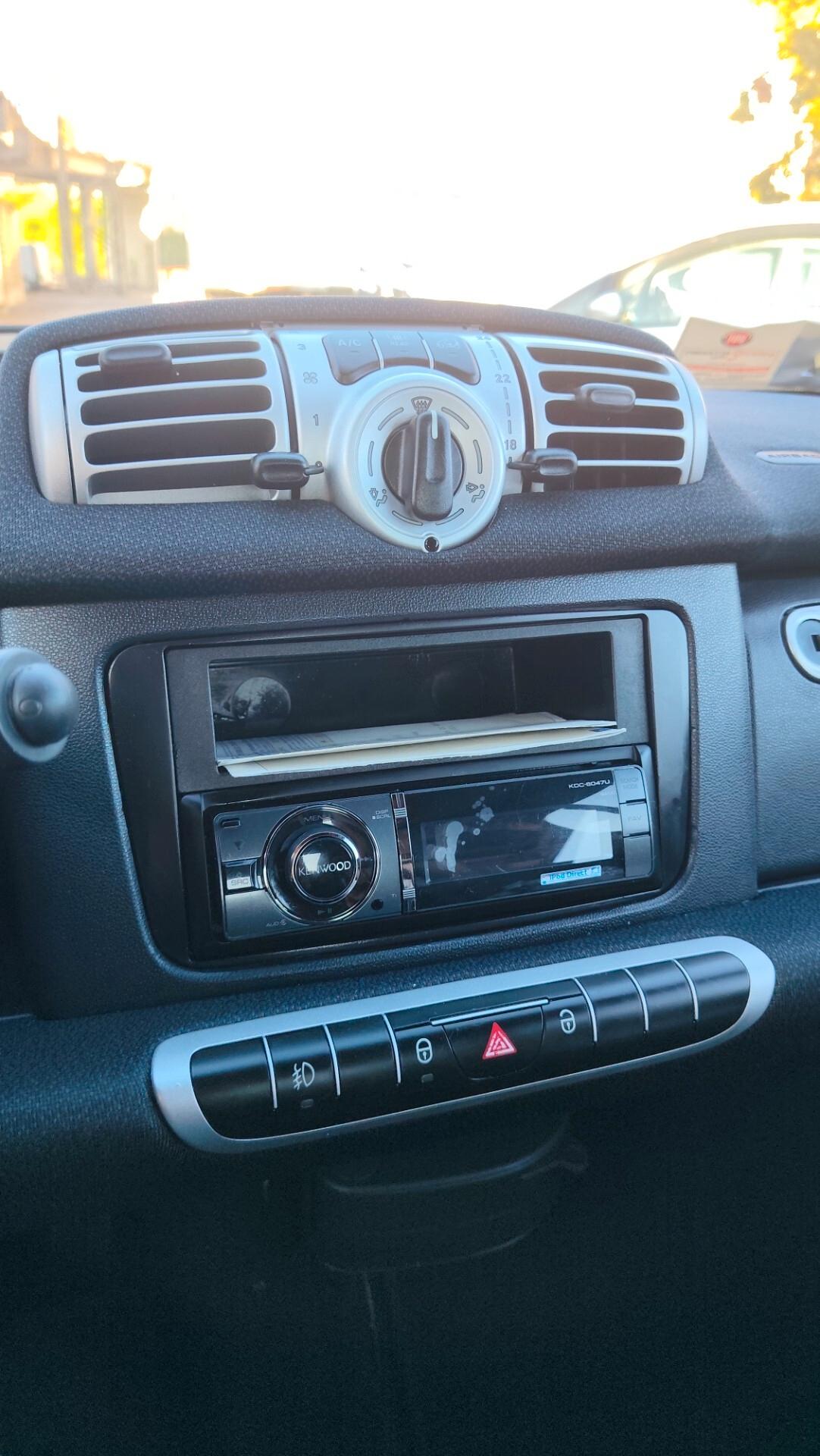 Smart ForTwo 1000 52 kW coupé passion
