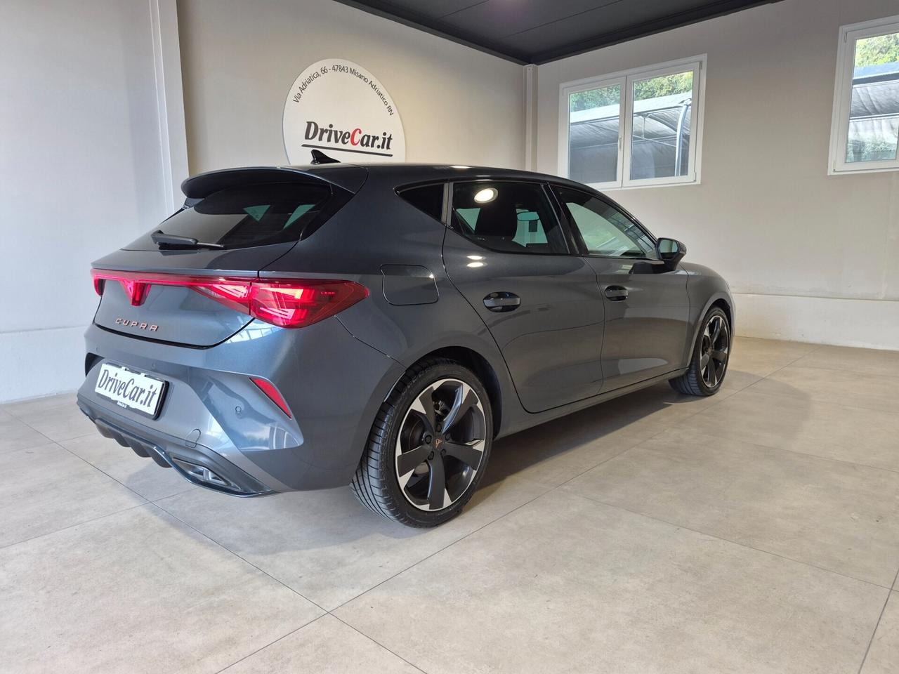 CUPRA Leon 2.0 TDI 150CV DSG LED C.18 APPLE CAR PLAY/ANDROID AUTO CLIMA 3 ZONE VOLANTE RISCALDABILE ACC VETRI PRIVACY