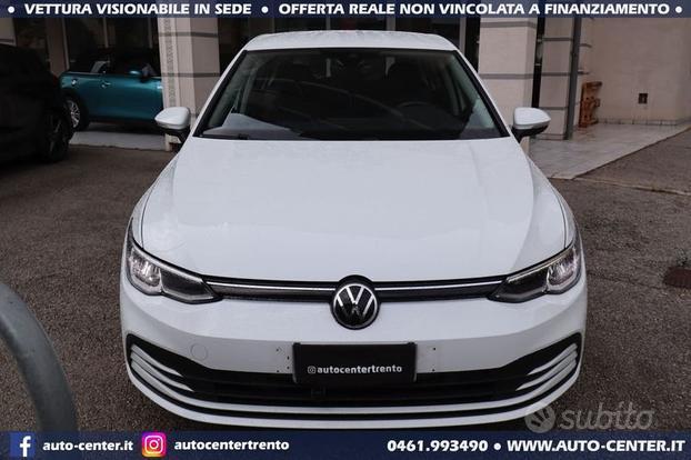 Volkswagen Golf 8 2.0 TDI Life 115 CV *GANCIO
