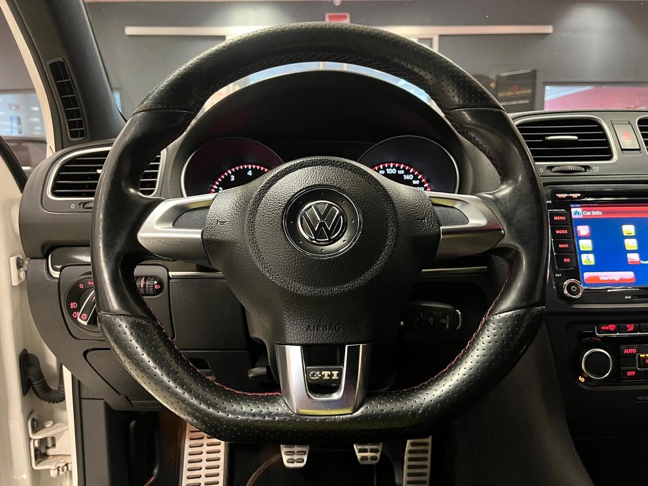 Volkswagen Golf GTI 2.0 TSI 5p.