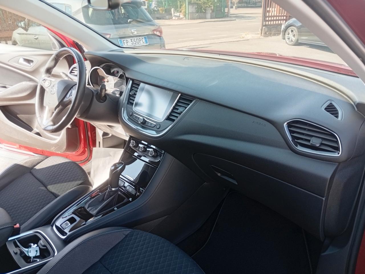 Opel Grandland X 1.5 diesel Ecotec Start&Stop aut. NEOPATENTATI OK