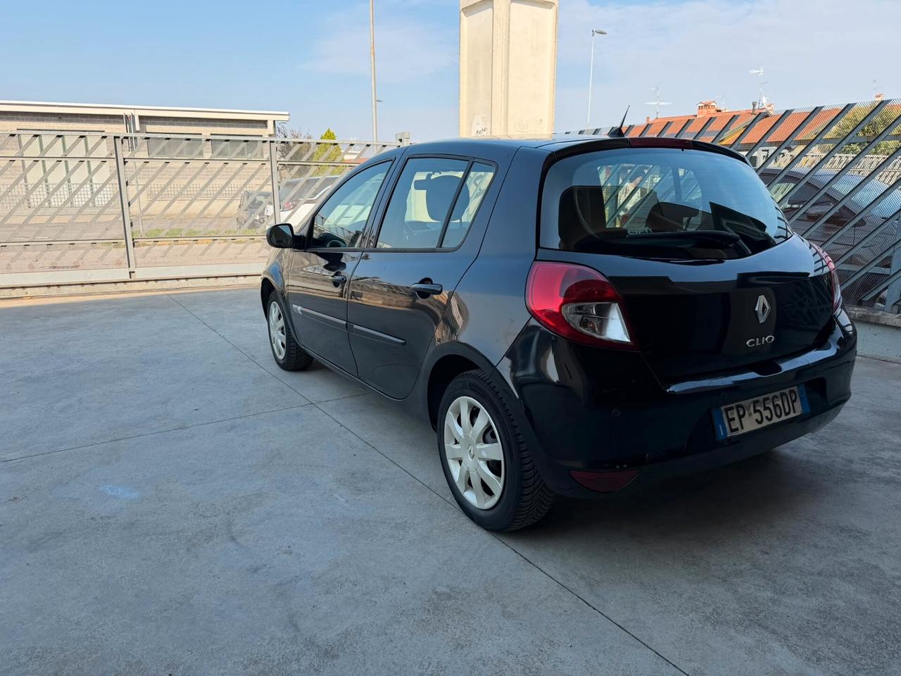 Renault Clio 1.2 16V 5 porte GPL Dynamique