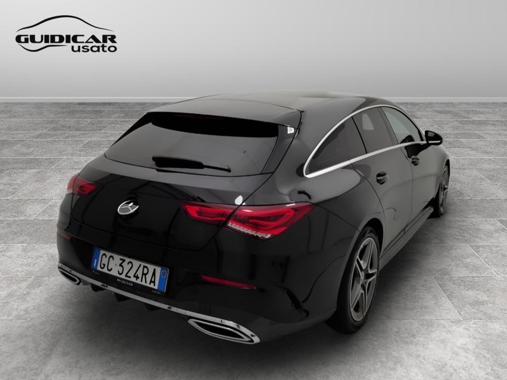 Mercedes-Benz CLA Sh.Brake - X118 - CLA Shooting Brake 200 d Premium auto