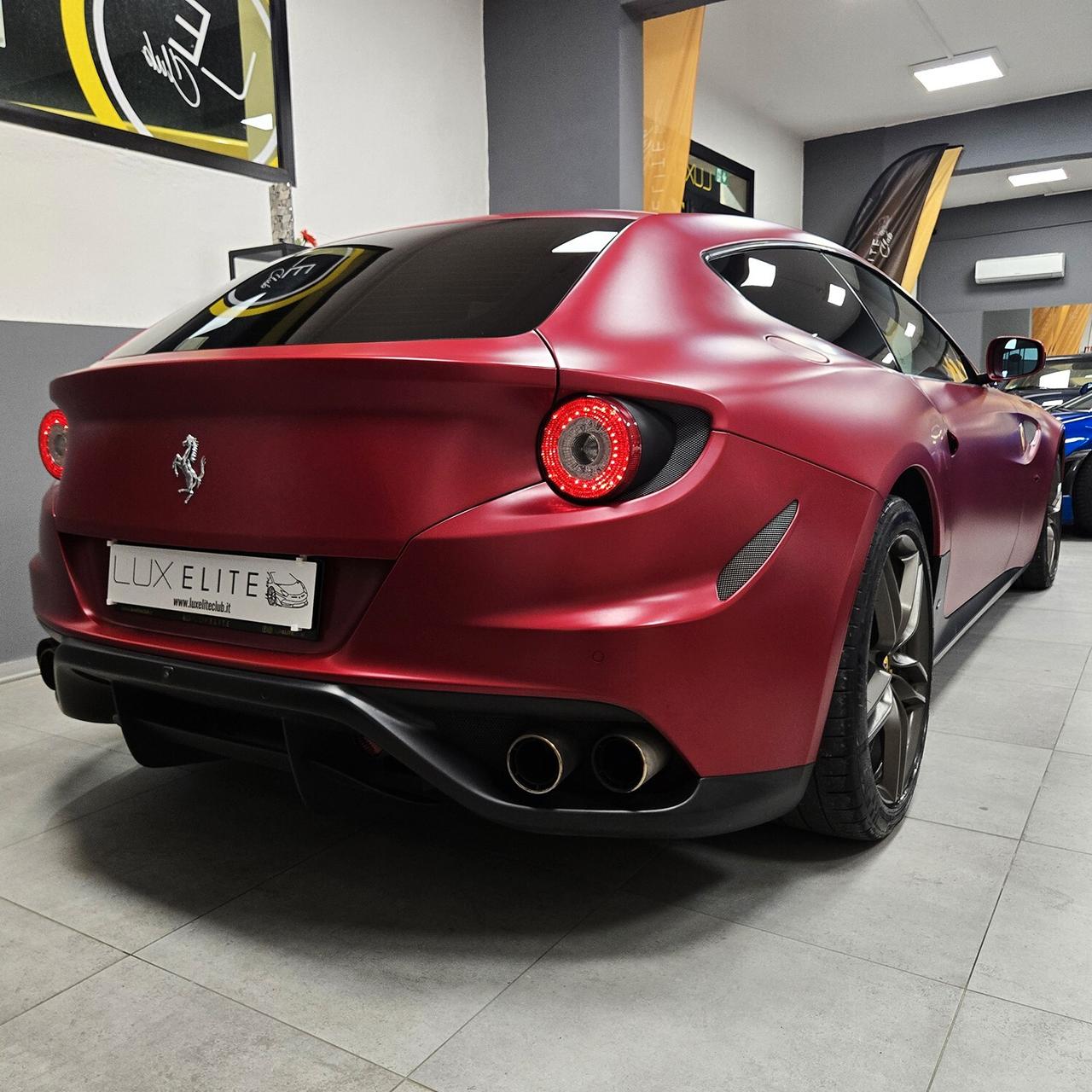 Ferrari FF MATTE RED ORIGINALE FERRARI_TUTTI I SERVICE_LIFT_TOP!!