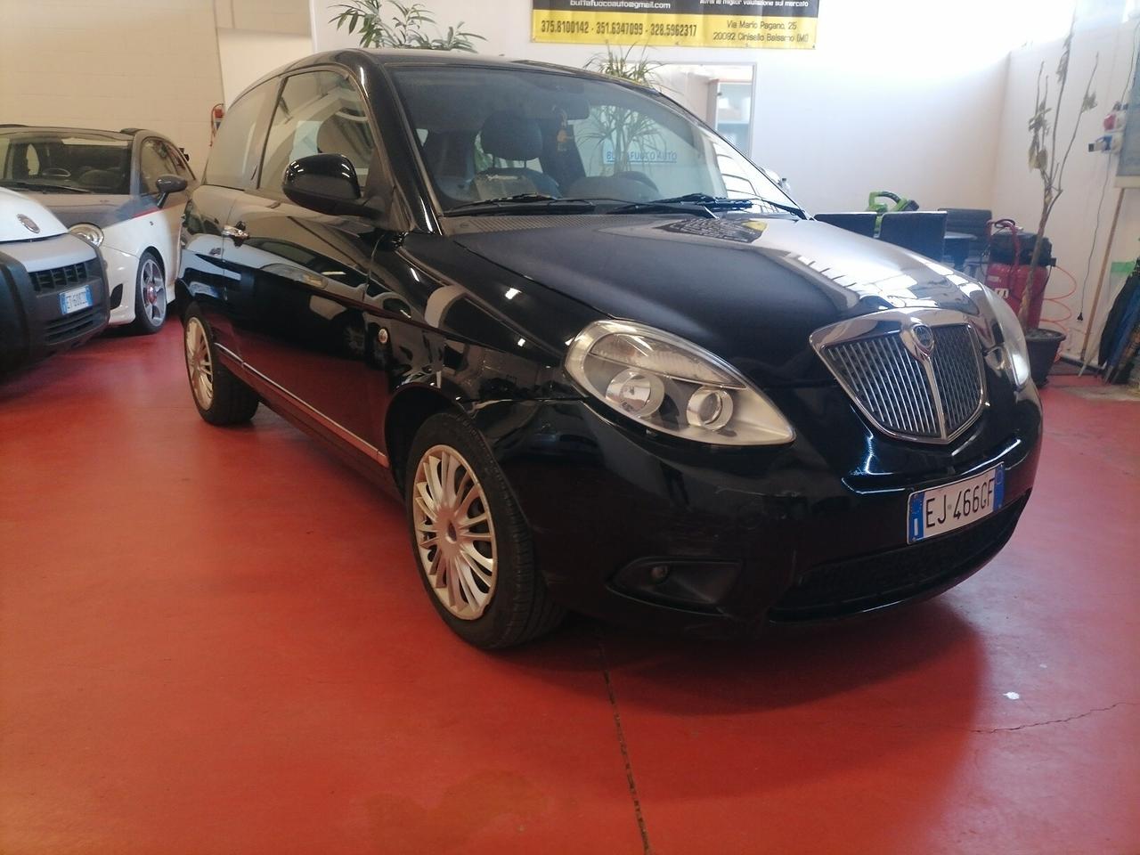 Lancia Ypsilon 1.2 69 CV Platinum