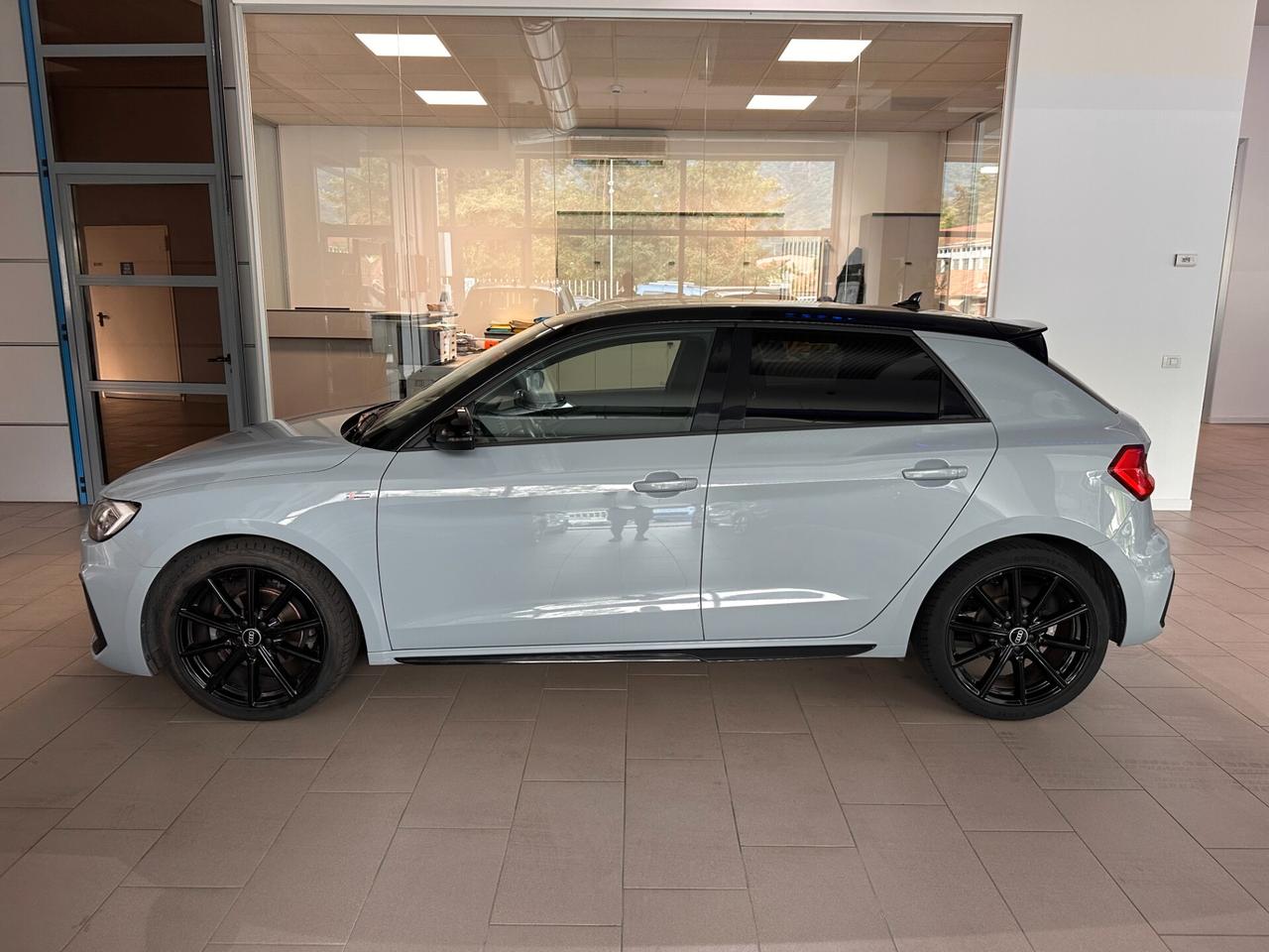 Audi A1 SPB 35 TFSI S tronic line edition