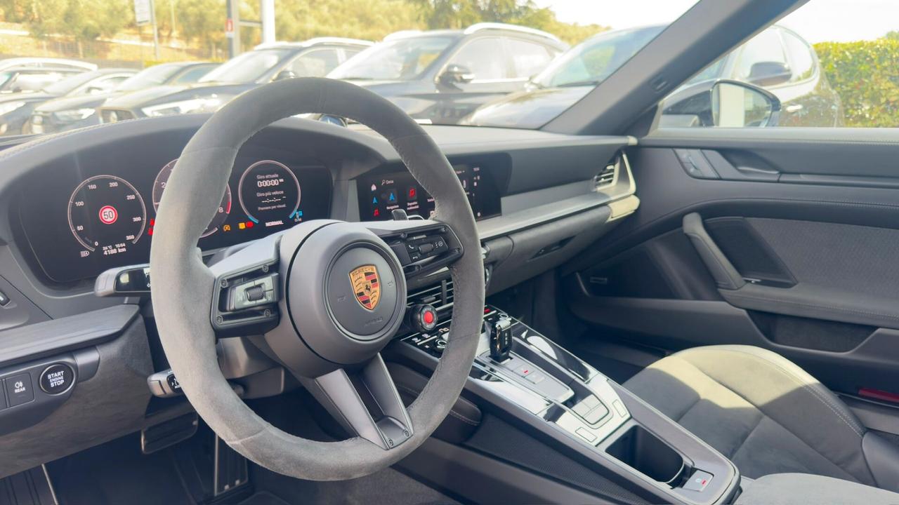Porsche 911 Targa 4 GTS