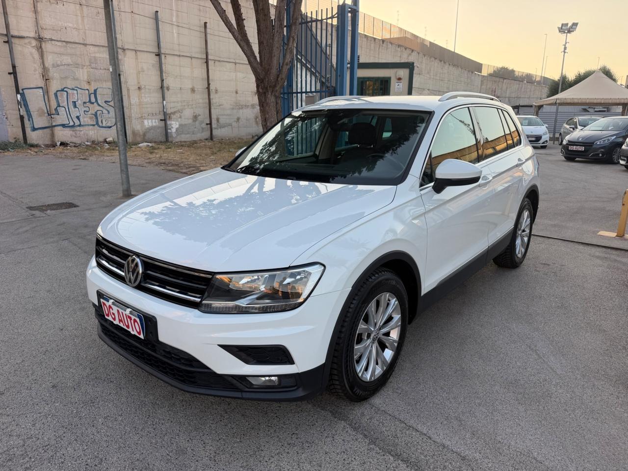 Volkswagen Tiguan 1.6 TDI 115 cv 2019 navigatore