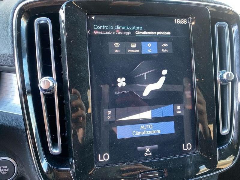 Volvo XC40 1.5 t3 Momentum Pro 163cv auto my21