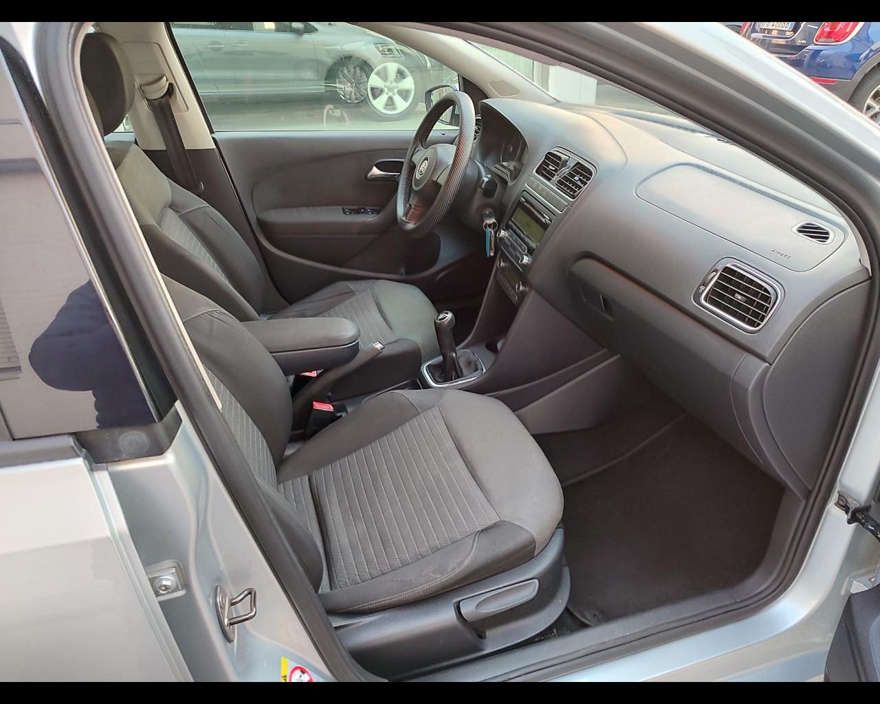 VOLKSWAGEN Polo 5ª serie - Polo 1.6 TDI DPF 5 porte Comfortline