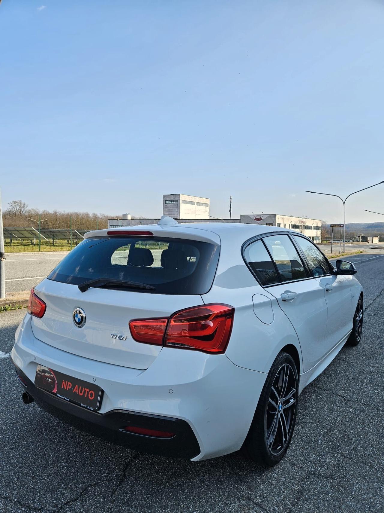 Bmw 118i 5p. Msport