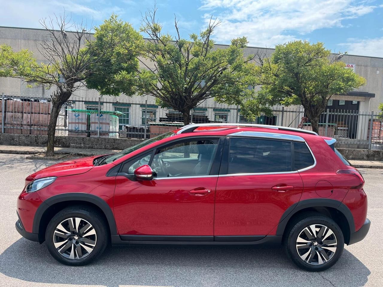 Peugeot 2008 PureTech 82 Allure