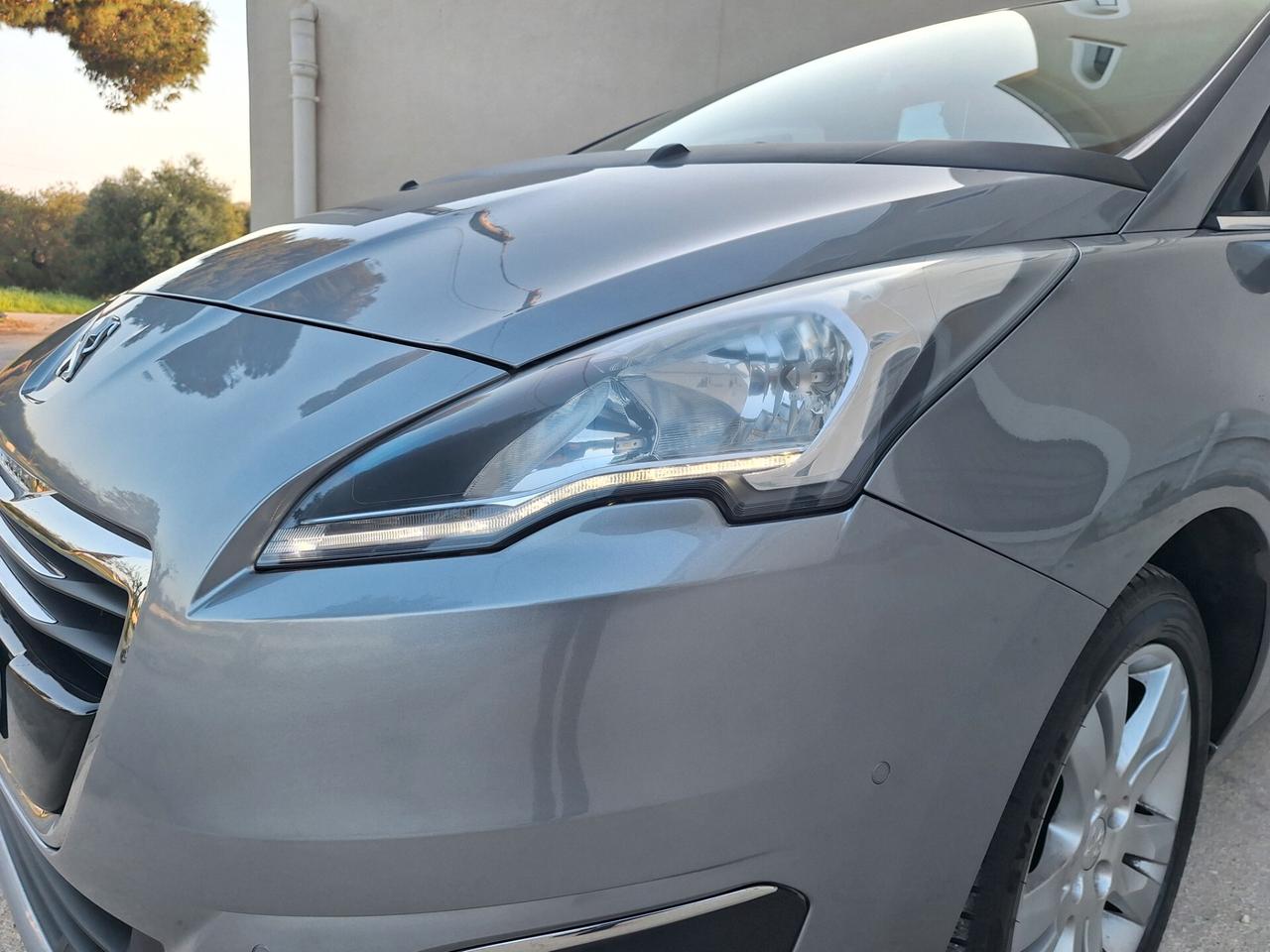 Peugeot 5008 1.6 HDi 115CV"7 POSTI" NAVI TETTO