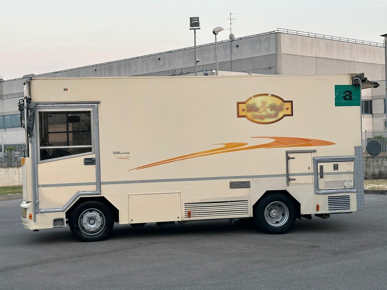 IVECO USO NEGOZIO ANNO 2011 SUPER PREZZO!