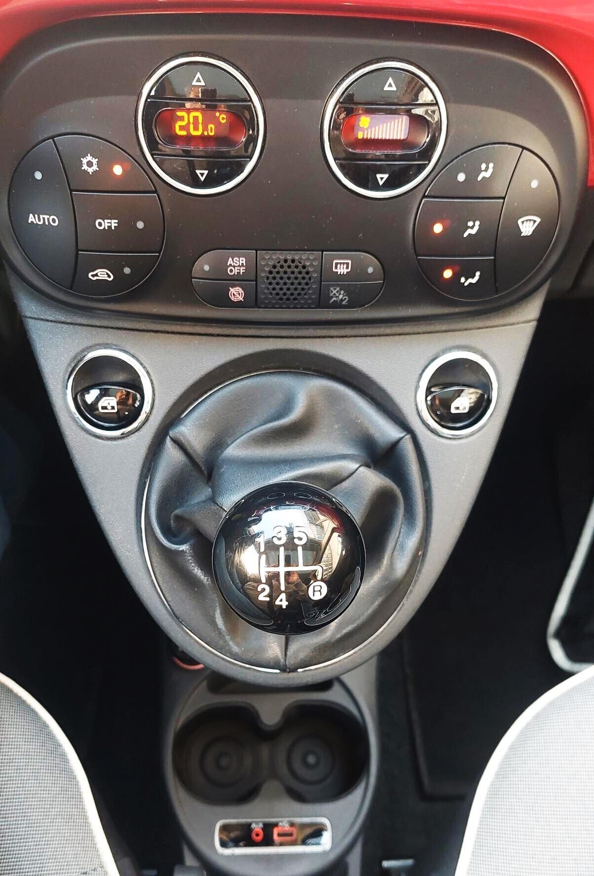 FIAT 500 LOUNGE-UNICO PROPRIETARIO- NEOPATENTATI