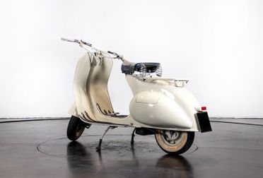 Piaggio Vespa FARO BASSO 125