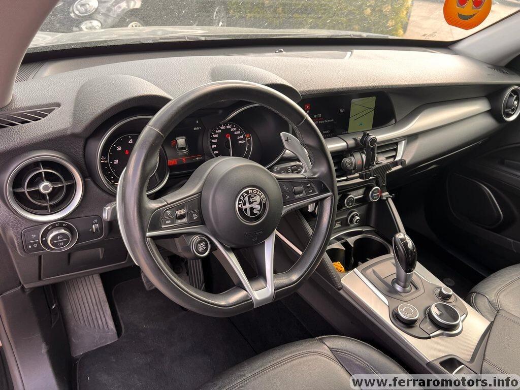 Alfa Romeo Stelvio 2.2 Turbodiesel 210 CV AT8 Q4 Super