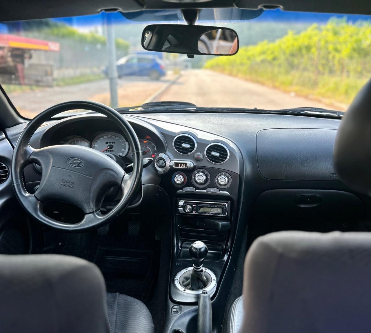 Hyundai Coupe 1.6i 16V Air Edition Neopatentati