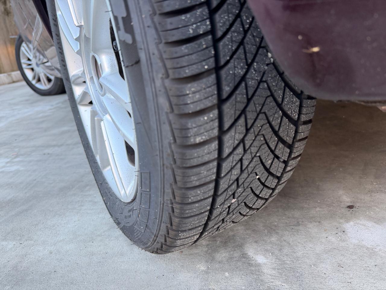 LANCIA YPSILON 1.3 MJT DIESEL PER COMERCIANTI