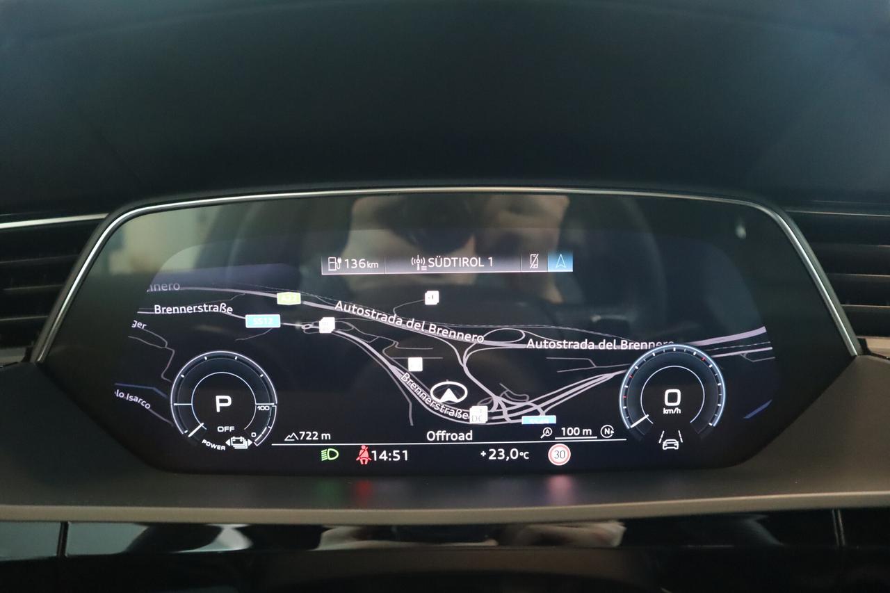 Audi e-tron Etron 55 QUATTRO S-LINE BLACKLINE MATRIX 360° 21"