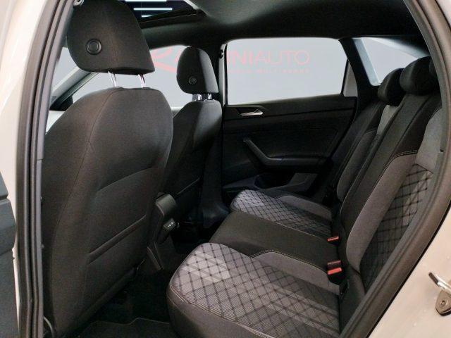 VOLKSWAGEN Taigo 1.0 TSI 115 CV R-Line Plus Km 17.000 Iva Esp.