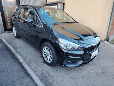 BMW 214 d Active Tourer Luxury PREZZO REALE - NEOPATENTATI