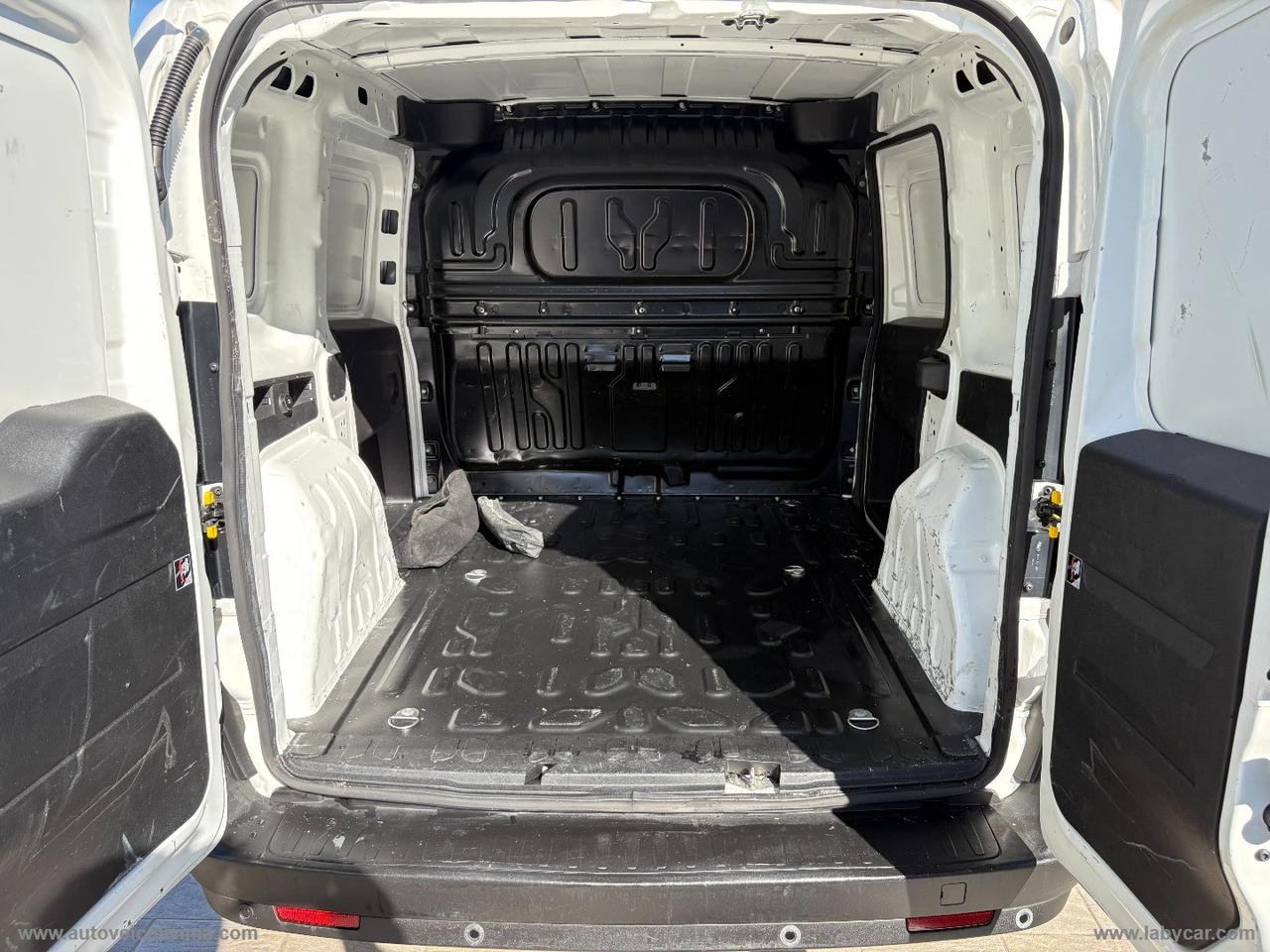 Doblò 1.6 MJT 120CV PC-TN Cargo Lounge