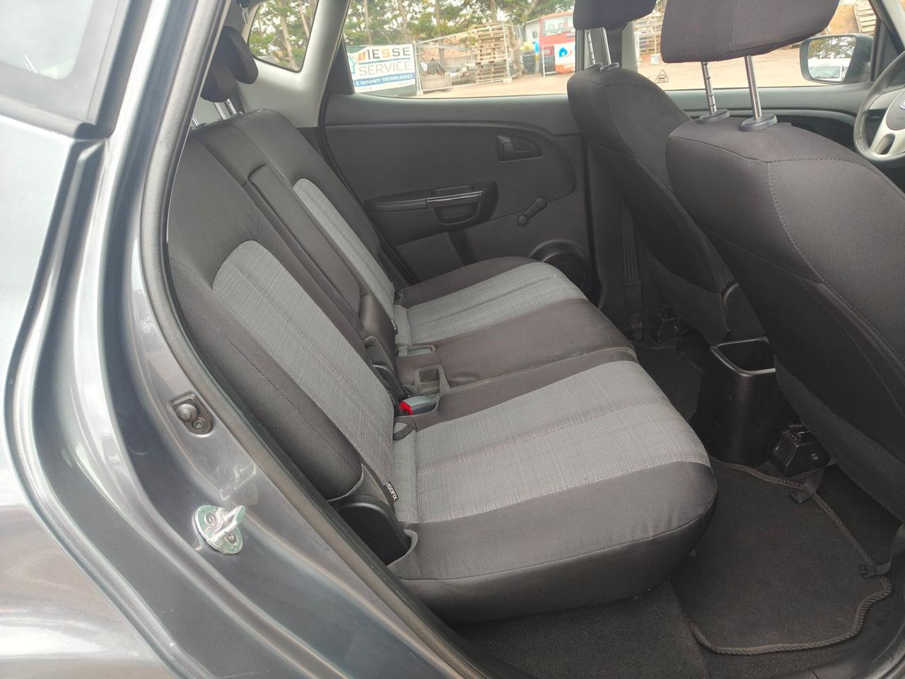 Kia Venga 1.4 CRDi 90CV WGT EX