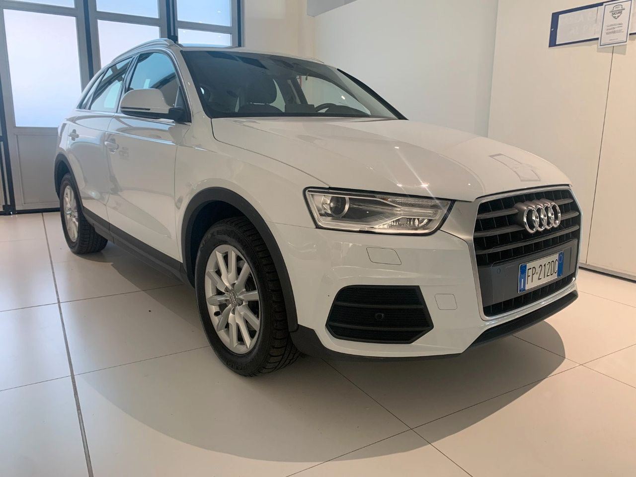 Audi Q3 2.0 TDI 150 CV S tronic Business