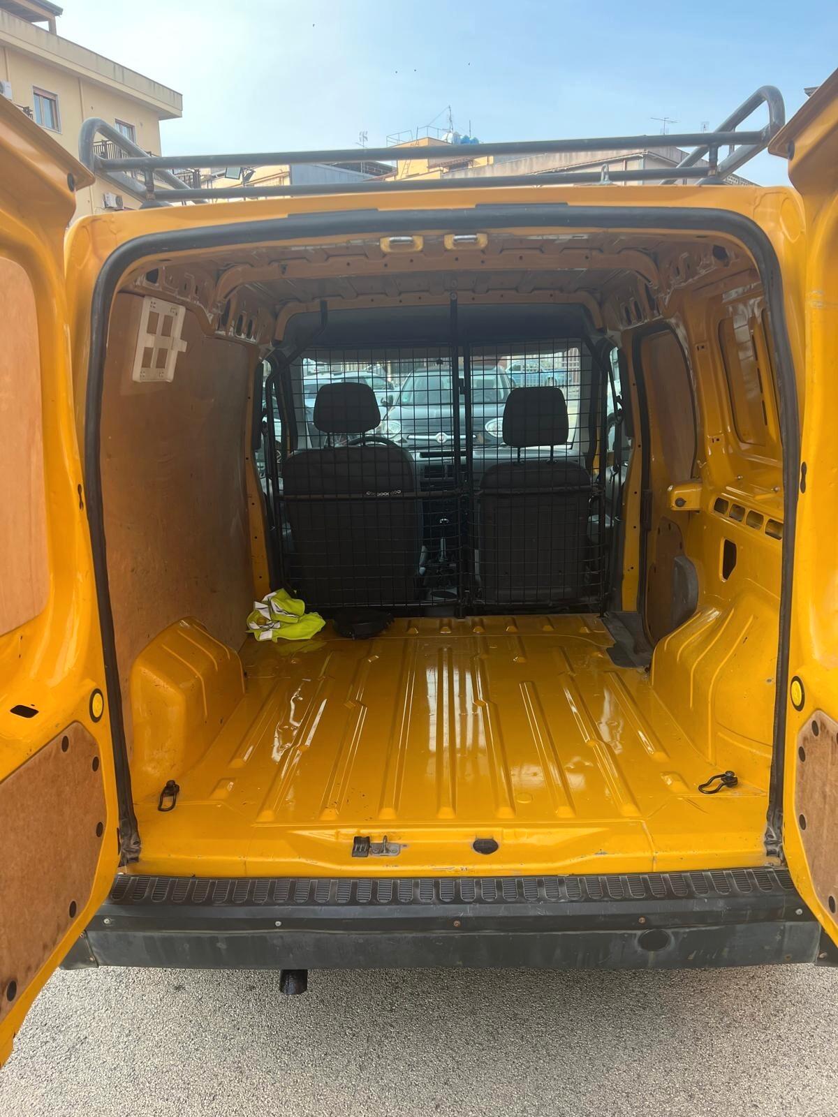 FORD TRANSIT 1.8 CV 90
