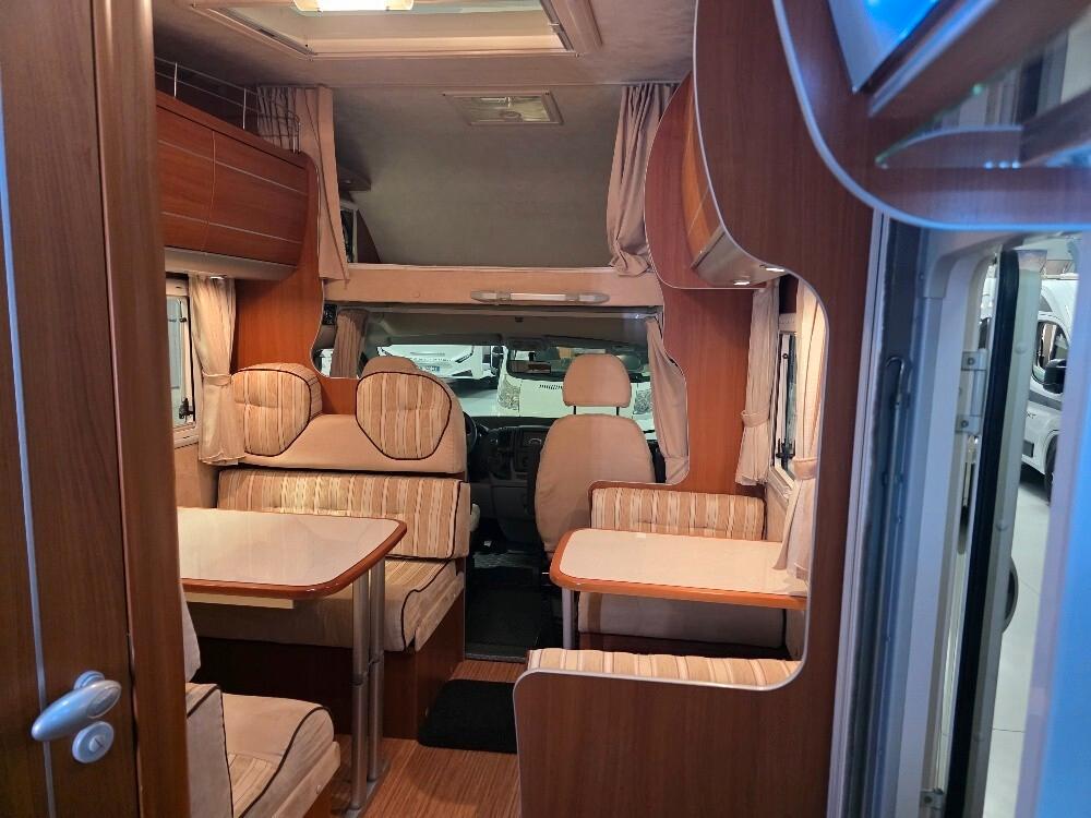 CAMPER MCLOUIS TANDY 640