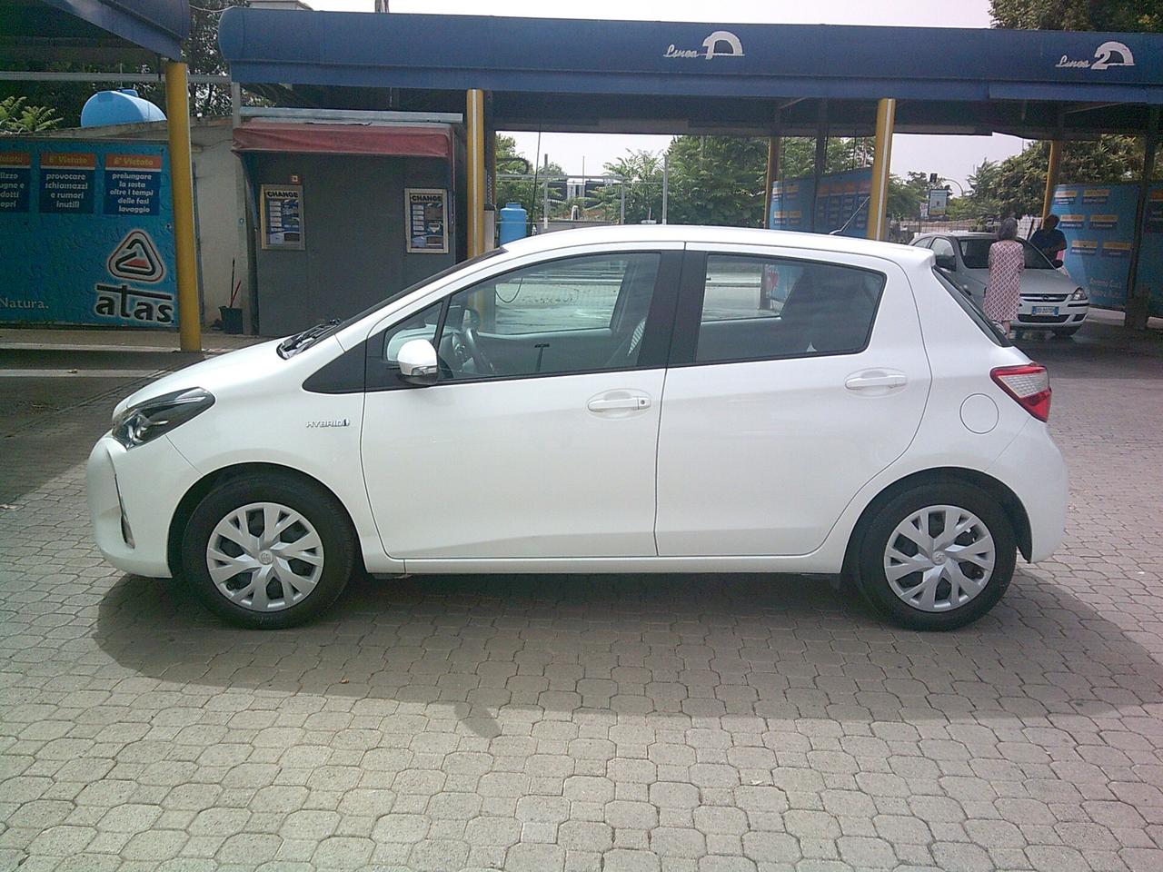 Toyota Yaris 1.5 Hybrid 5 porte Business*PREZZO REALE*