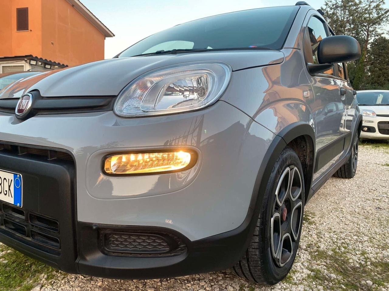 Fiat Panda 1.0 Hybrid City Life Ok Neop.