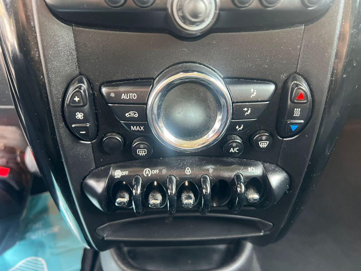 MINI - Countryman - One D