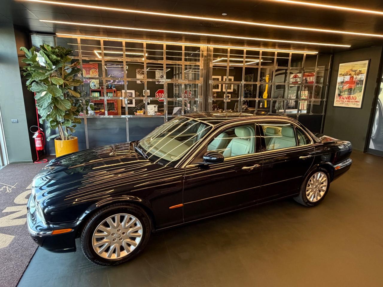 Jaguar XJ 4.2 V8 cat Executive