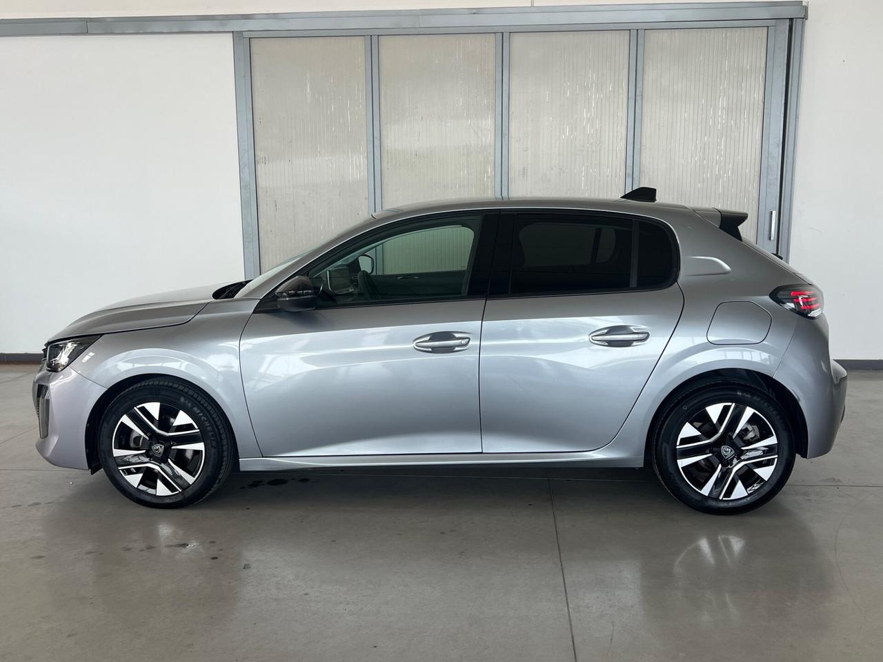 Peugeot 208 PureTech 100 Allure UNICO PROPRIETARIO - possibilità noleggio no scoring