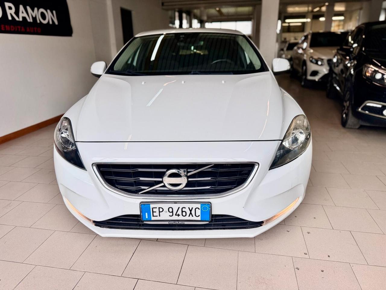 Volvo V40 D2 1.6 Momentum