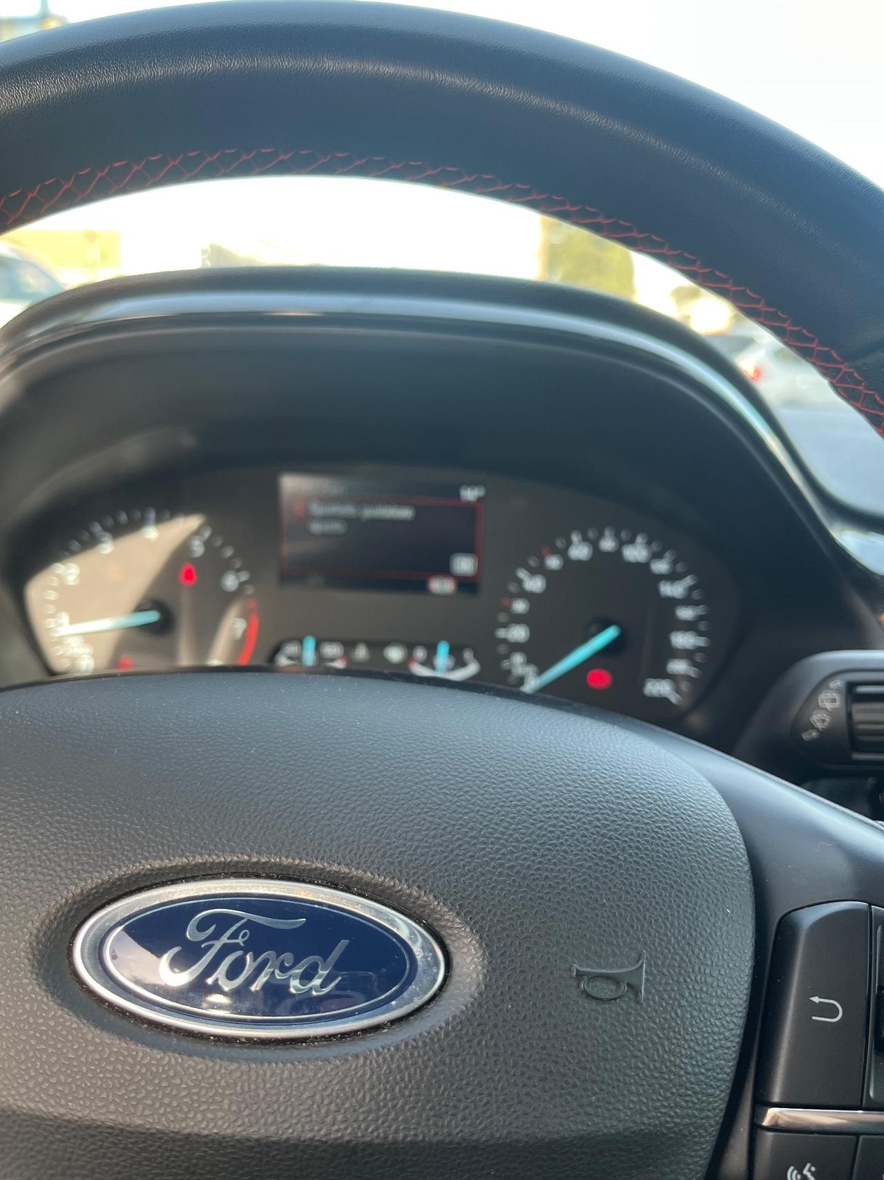 Ford Fiesta 1.0 Ecoboost Hybrid 125 CV 5 porte ST-Line