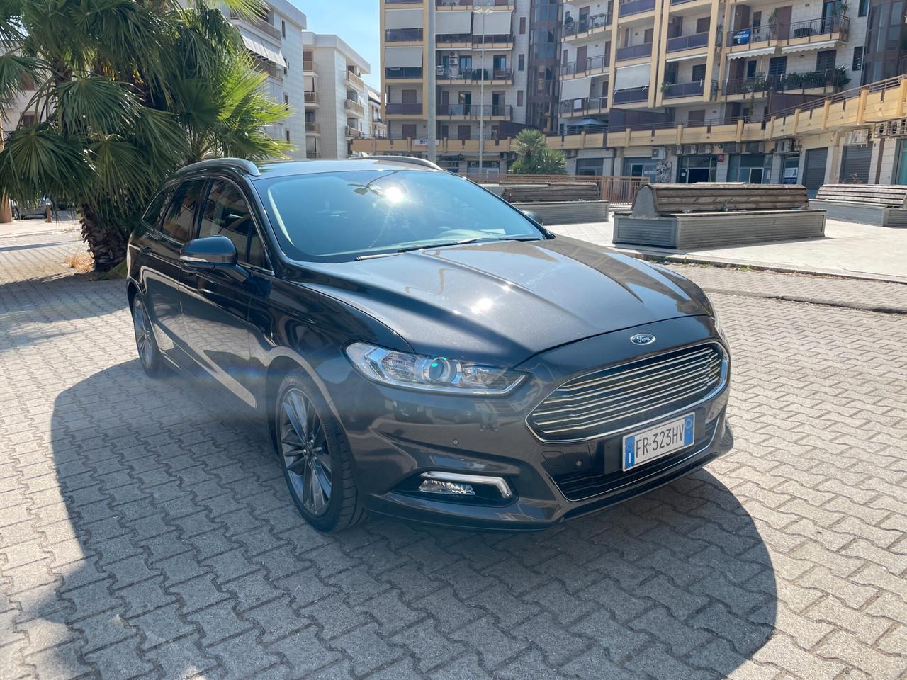 Ford Mondeo SW 2.0 TDCi 180 CV S&S Powershift . ST-Line