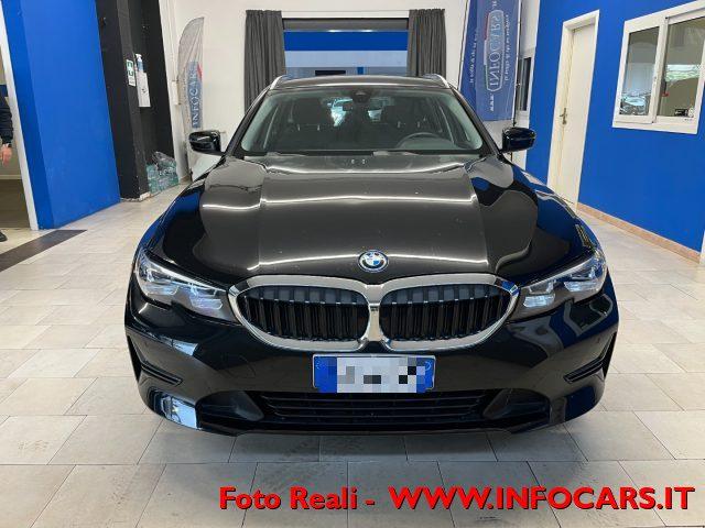 BMW 330 e 252cv plug in PHEV Touring Business Advantage