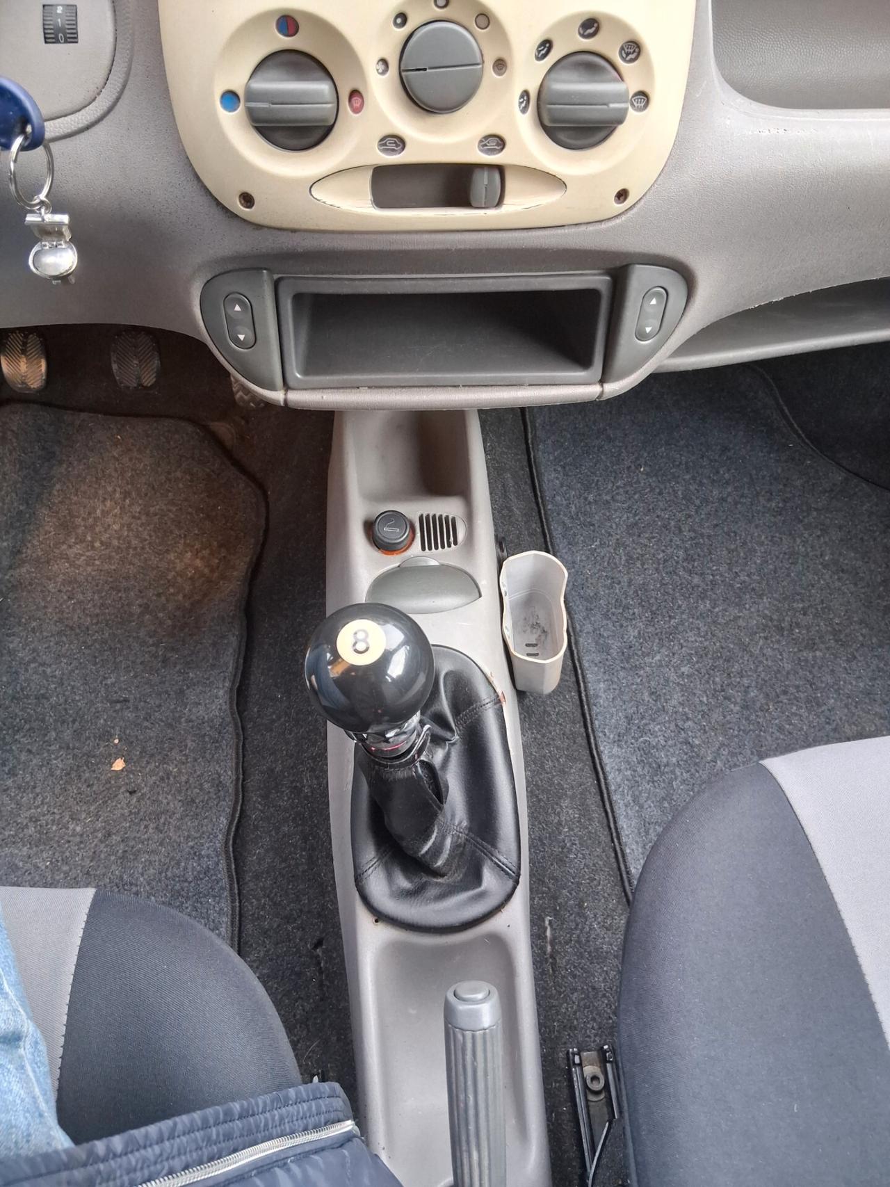Fiat 600 1.1 Active