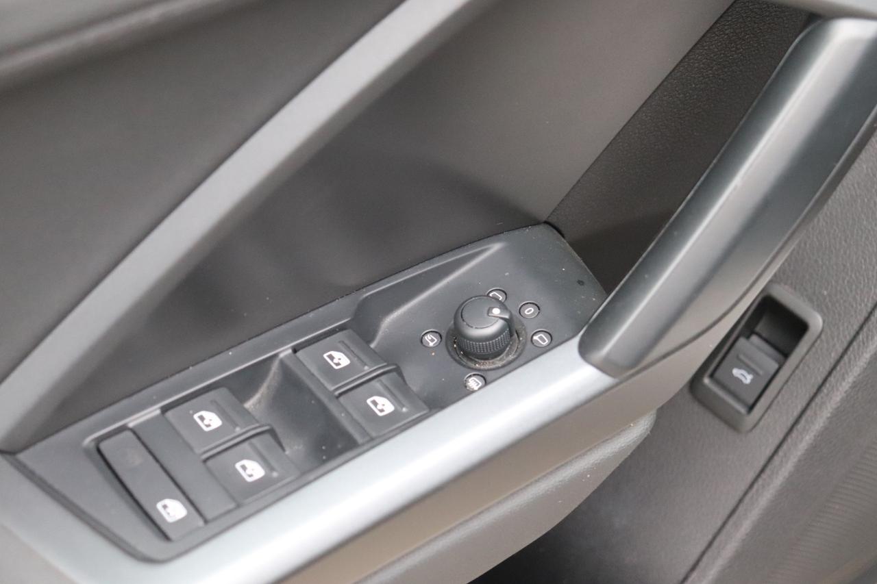 Audi Q3 35 TDI quattro S tronic line edition