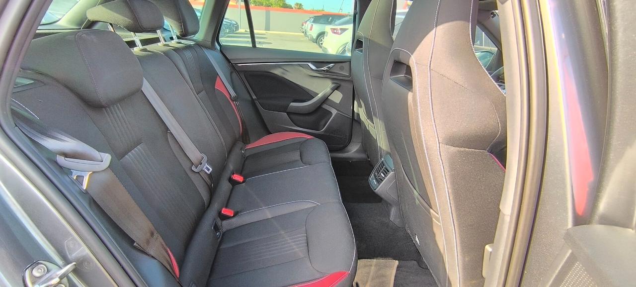 Skoda Kamiq 1.0TSI 110CV Black Dots NAVI CAMERA LED