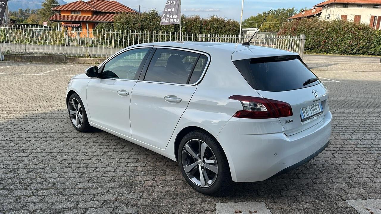 Peugeot 308 BlueHDi 120 S&S Allure