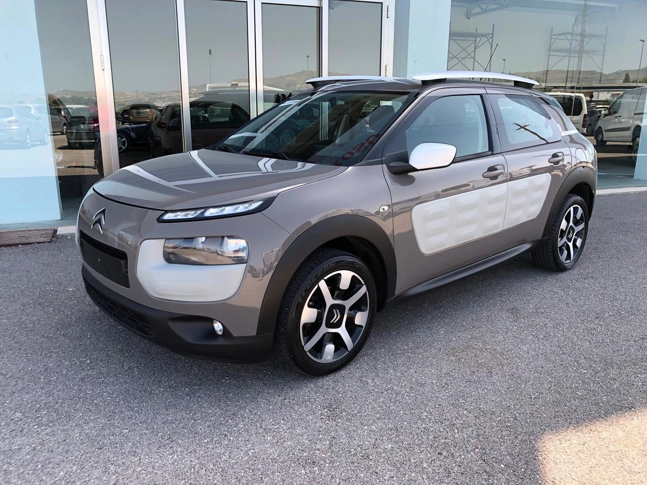 CITROEN C4 CACTUS 1.2 VTI 82 FEEL EDITION