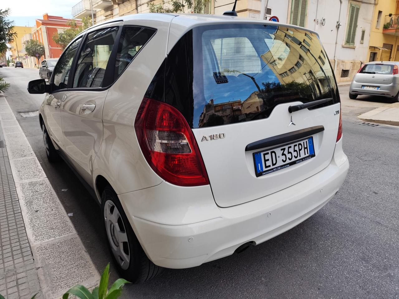 Mercedes-benz A 180 CDI 110CV CAMBIO AUTOMATICO