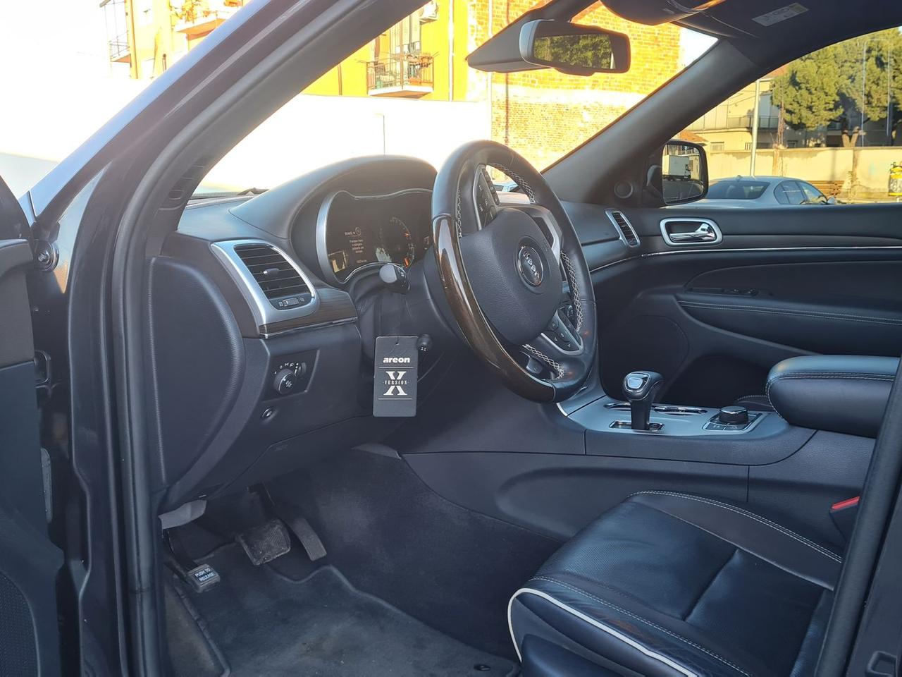 Jeep Grand Cherokee 3.0 V6 CRD Overland #9186